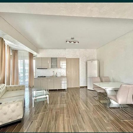 Apartament De Inchiriat Premium Twin Residence , มามายา ภายนอก รูปภาพ