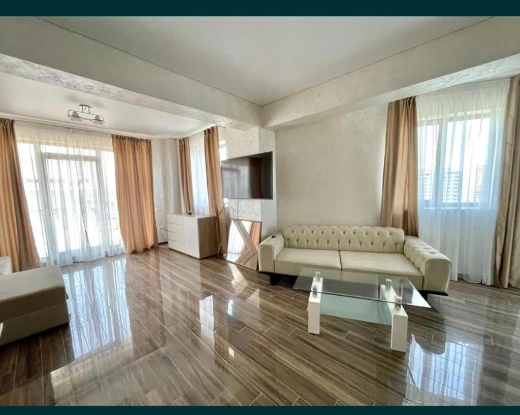Apartament De Inchiriat Premium Twin Residence , มามายา ภายนอก รูปภาพ